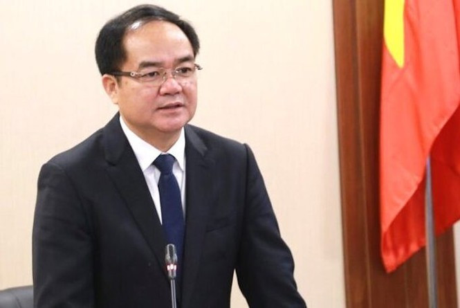 Thủ tướng bổ nhiệm lại Thứ trưởng Bộ Nội vụ- Ảnh 1. Thủ tướng bổ nhiệm lại Thứ trưởng Bộ Nội vụ- Ảnh 1.