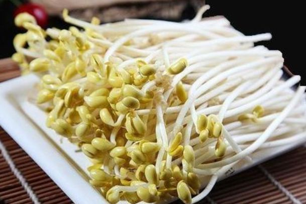 7 loại rau “bẩn” nhất chợ mùa hè: Nhìn thì tươi ngon nhưng dễ rước bệnh vào người, tuyệt đối tránh mua!- Ảnh 2. 7 loại rau “bẩn” nhất chợ mùa hè: Nhìn thì tươi ngon nhưng dễ rước bệnh vào người, tuyệt đối tránh mua!- Ảnh 2.