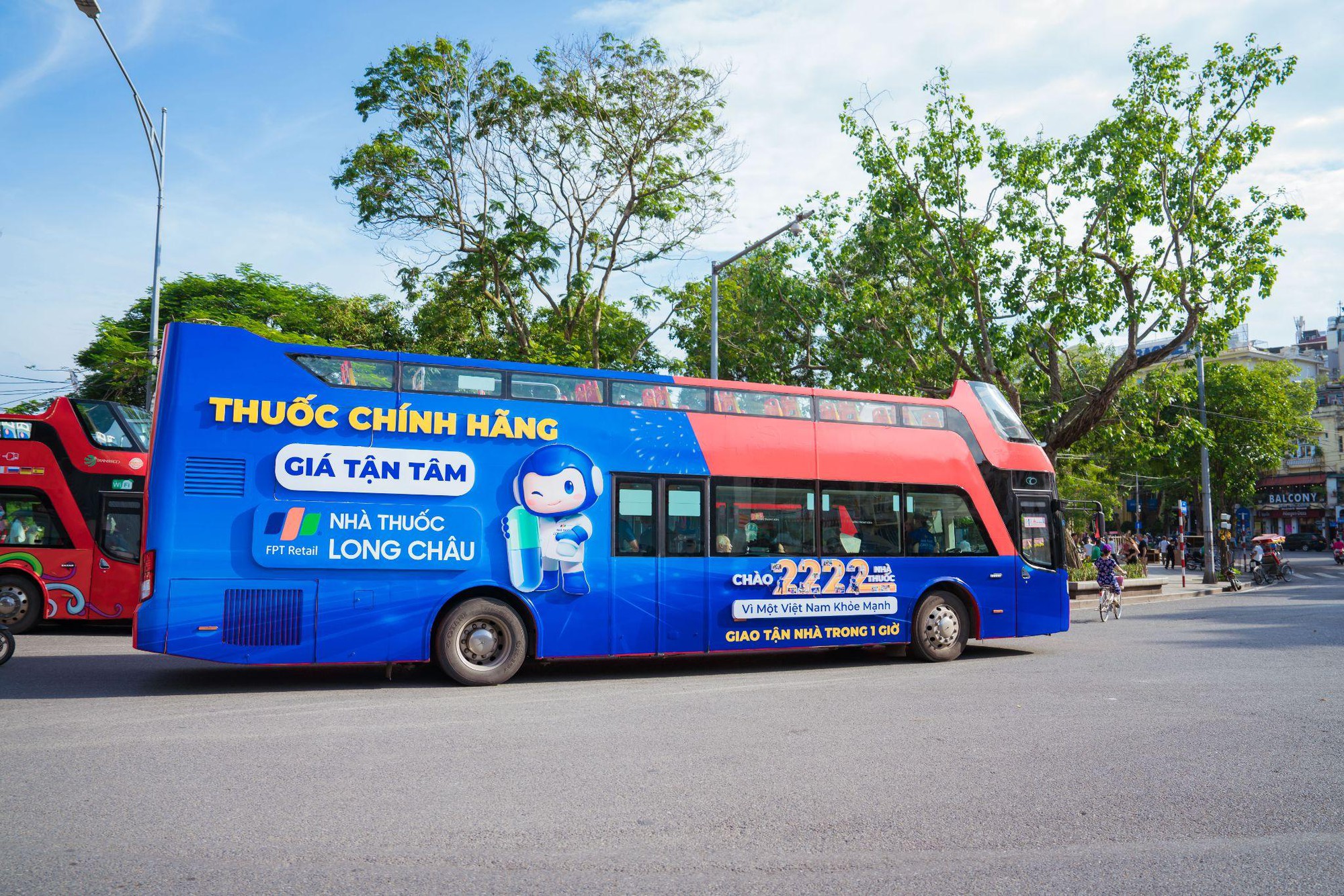 2.222 nhà thuốc Long Châu - Một sứ mệnh “Vì một Việt Nam khỏe mạnh hơn"- Ảnh 1. 2.222 nhà thuốc Long Châu - Một sứ mệnh “Vì một Việt Nam khỏe mạnh hơn"- Ảnh 1.