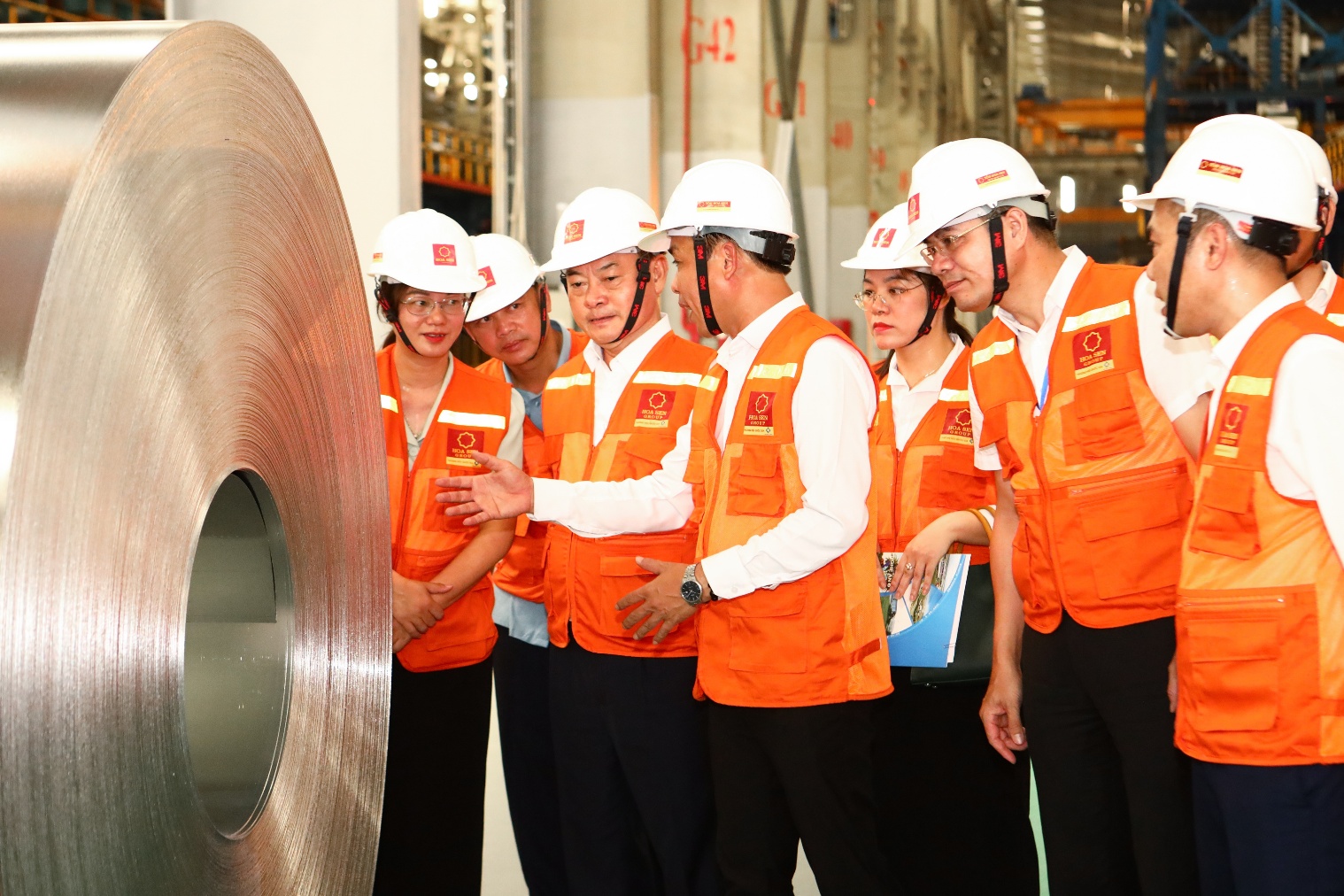 Tập đoàn Hoa Sen sản xuất thành công Tôn siêu bền Hoa Sen Mag Shield- Ảnh 1. Tập đoàn Hoa Sen sản xuất thành công Tôn siêu bền Hoa Sen Mag Shield- Ảnh 1.