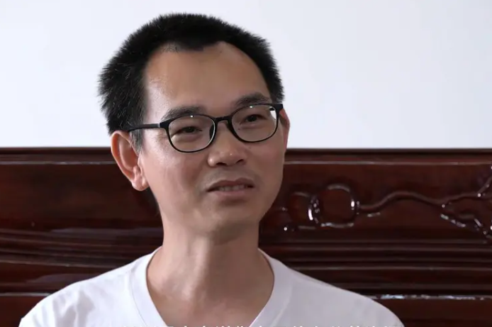 Kỹ sư IT 41 tuổi biến xe ô tô thành "ngôi nhà di động", 2 năm chỉ tiêu 20 triệu đồng: Tôi chọn tự do- Ảnh 4. Kỹ sư IT 41 tuổi biến xe ô tô thành "ngôi nhà di động", 2 năm chỉ tiêu 20 triệu đồng: Tôi chọn tự do- Ảnh 4.