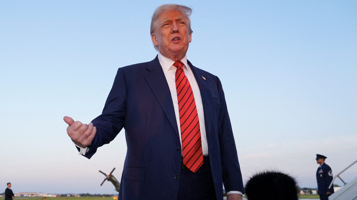 Tổng thống Mỹ Trump tuyên bố sẽ áp thuế 250% với dược phẩm- Ảnh 1. Tổng thống Mỹ Trump tuyên bố sẽ áp thuế 250% với dược phẩm- Ảnh 1.