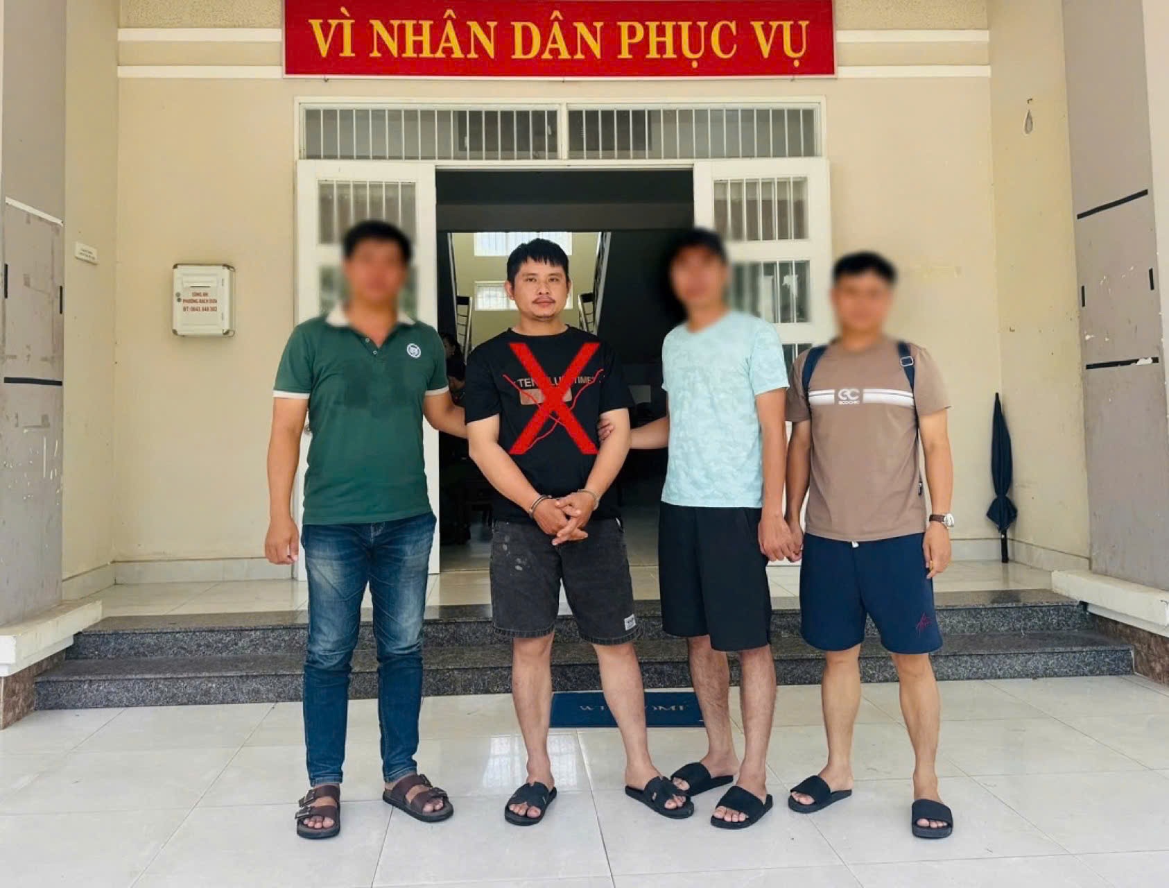 Bắt đối tượng đặc biệt nguy hiểm Trần Đình Trung- Ảnh 1. Bắt đối tượng đặc biệt nguy hiểm Trần Đình Trung- Ảnh 1.