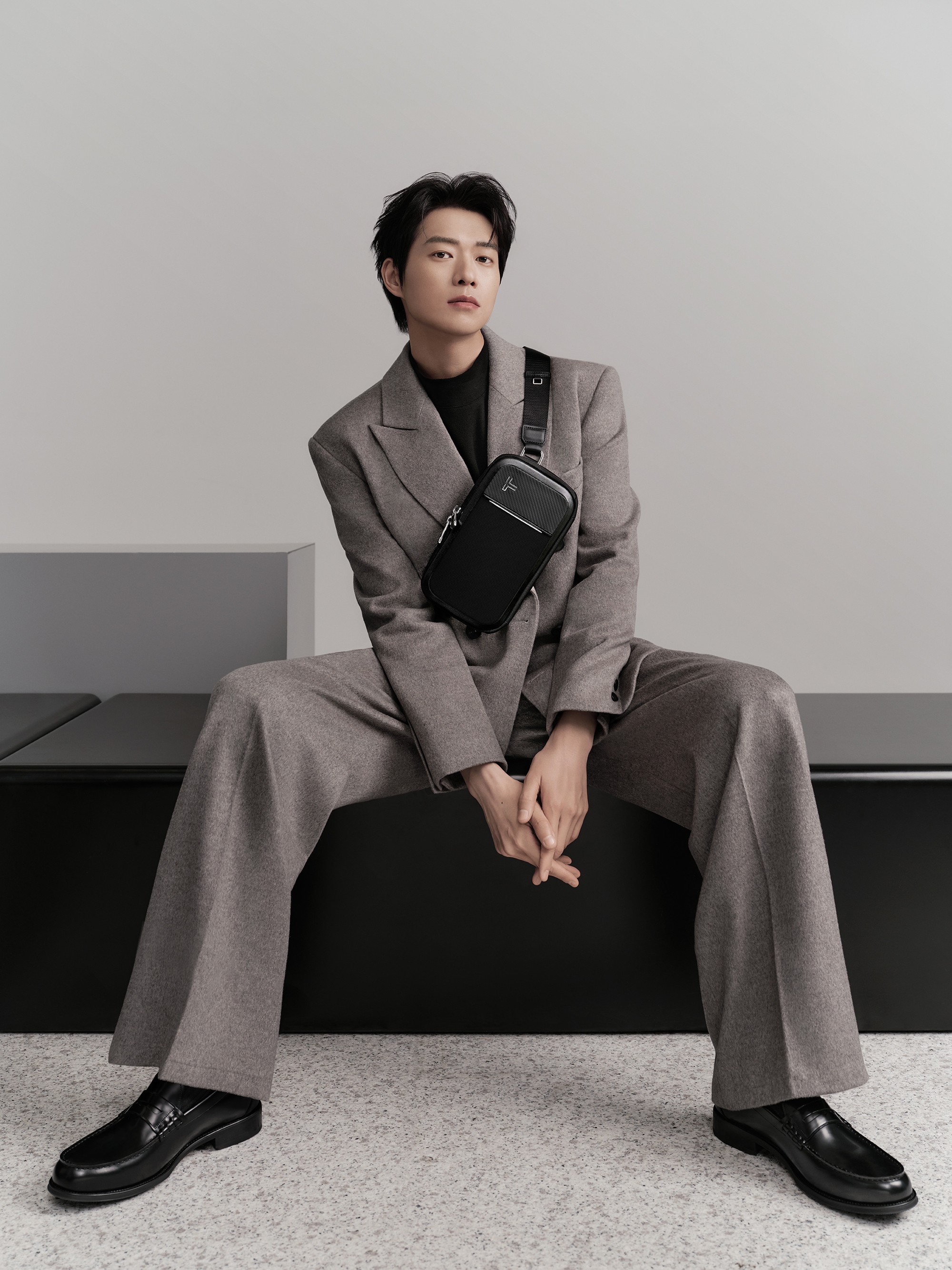 Thương hiệu túi cao cấp nổi tiếng toàn cầu công bố Đại sứ thương hiệu mới: là “tổng tài hàng real” của showbiz, không ai có thể hợp hơn- Ảnh 1. Thương hiệu túi cao cấp nổi tiếng toàn cầu công bố Đại sứ thương hiệu mới: là “tổng tài hàng real” của showbiz, không ai có thể hợp hơn- Ảnh 1.