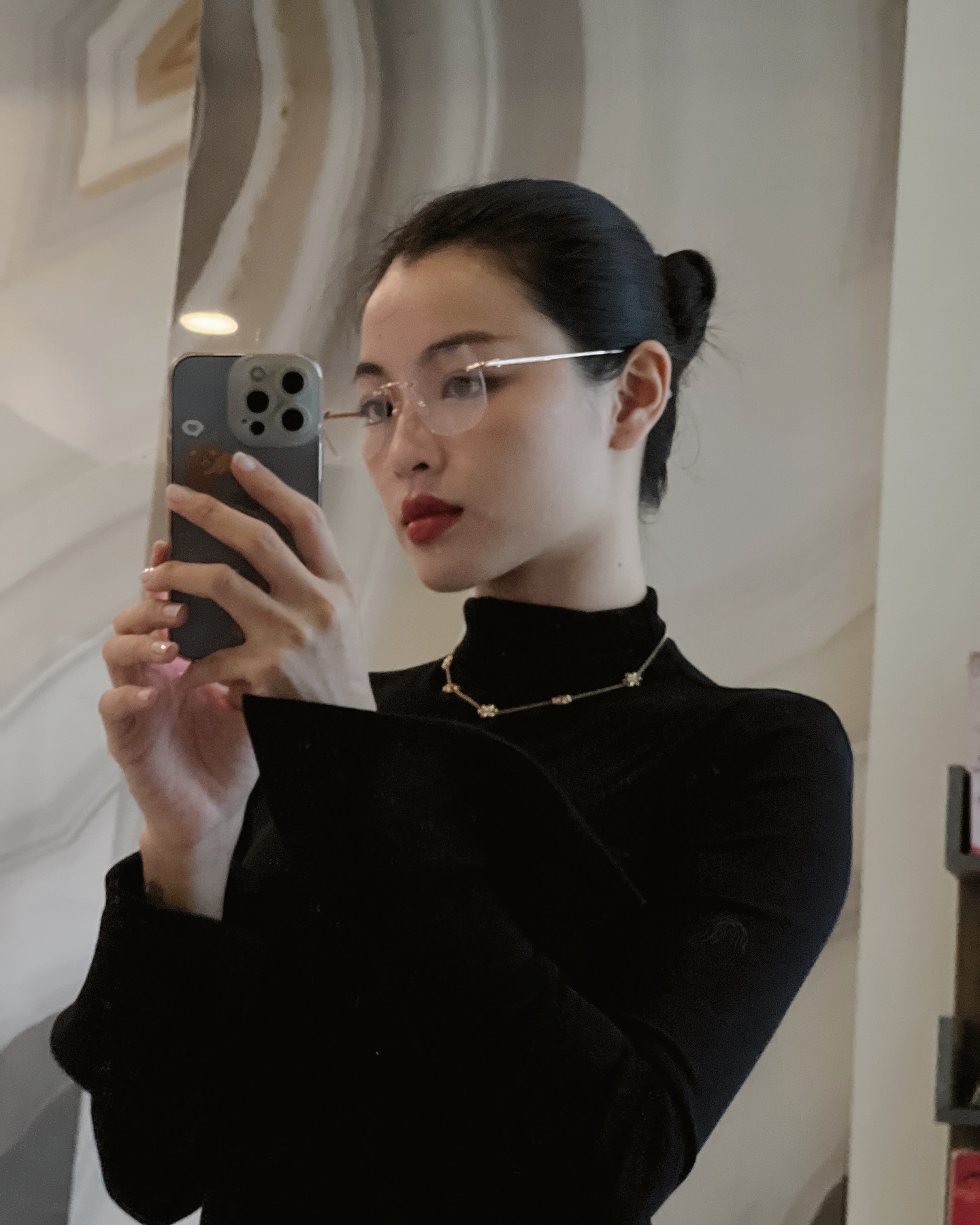 Phát hiện một mỹ nhân Việt diễn xuất cực hay mà vẫn chưa nổi lắm: Giọng nói mê hoặc, nhan sắc tuyệt đối điện ảnh- Ảnh 3. Phát hiện một mỹ nhân Việt diễn xuất cực hay mà vẫn chưa nổi lắm: Giọng nói mê hoặc, nhan sắc tuyệt đối điện ảnh- Ảnh 3.