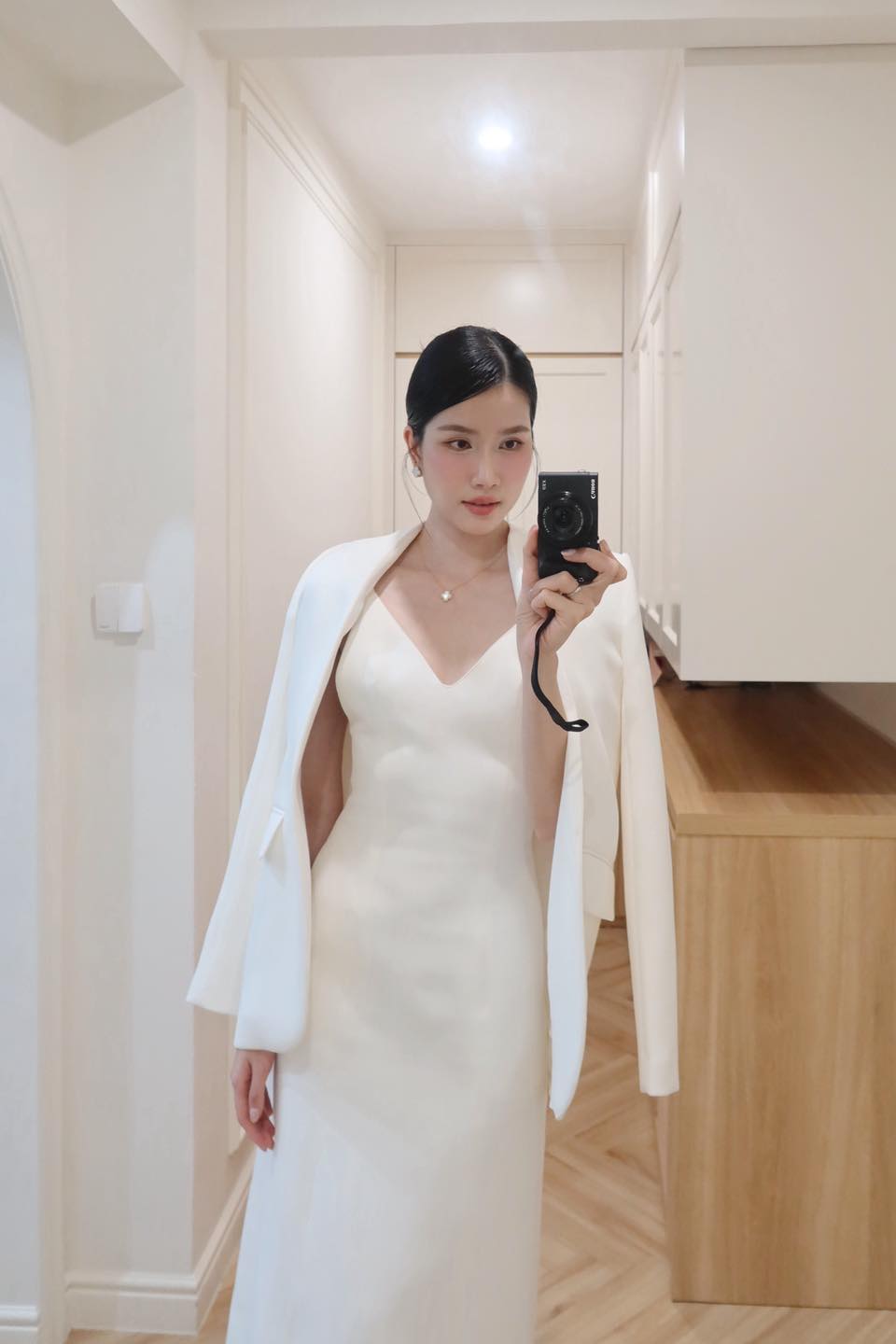 Vắng mặt Thùy Tiên, đây là 2 nàng Hậu xứng đáng cho ngôi vị "chân dài học giỏi thế hệ mới": Nhìn profile là đủ hiểu!- Ảnh 5.