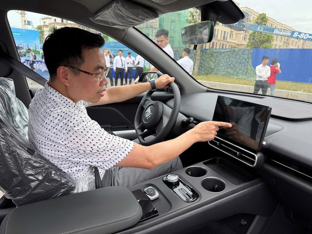 Đại gia Phú Thọ mua 10.000 xe điện VinFast Limo Green- Ảnh 2.