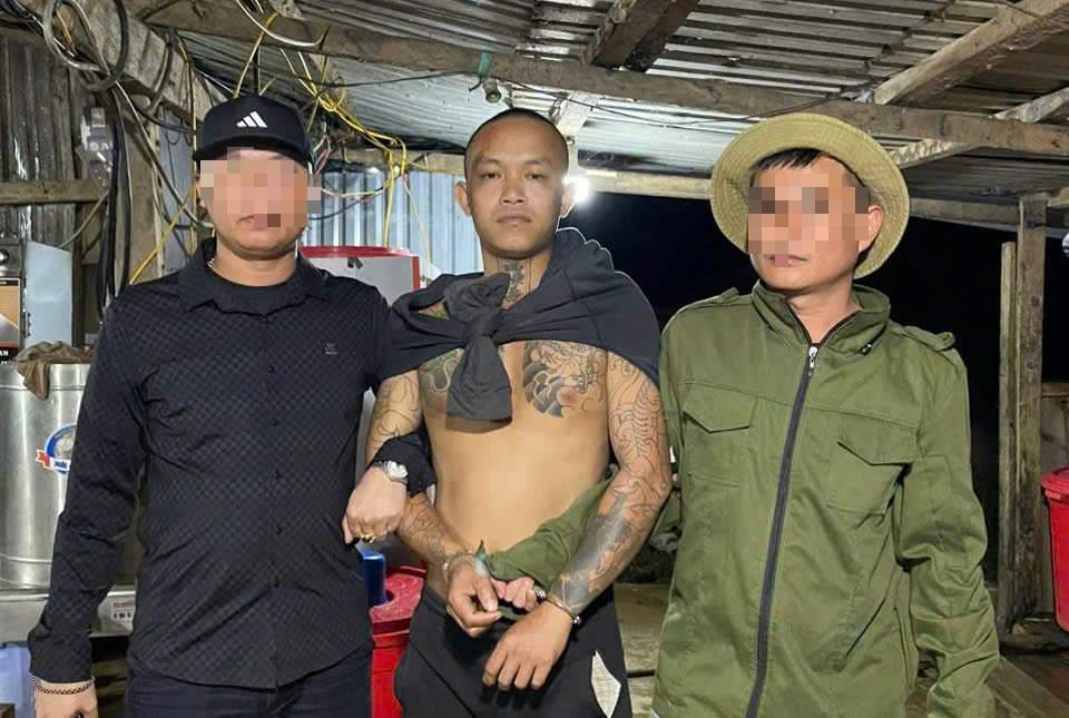 Nghi phạm buôn người đi làm vàng: Quản lý lao động ở các mỏ vàng ra sao?- Ảnh 1. Nghi phạm buôn người đi làm vàng: Quản lý lao động ở các mỏ vàng ra sao?- Ảnh 1.