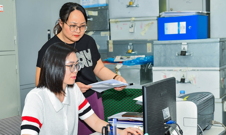 Điều kiện để công chức được kéo dài thời gian giữ chức vụ đến tuổi nghỉ hưu- Ảnh 1. Điều kiện để công chức được kéo dài thời gian giữ chức vụ đến tuổi nghỉ hưu- Ảnh 1.