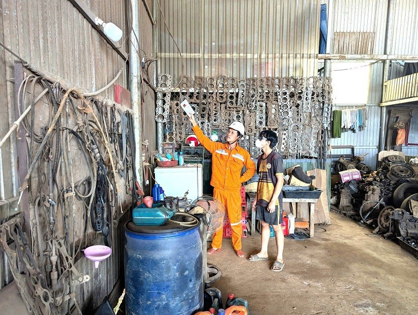 Thiết bị điện quá tải trong mùa nóng, làm gì để tránh chập cháy?- Ảnh 1. Thiết bị điện quá tải trong mùa nóng, làm gì để tránh chập cháy?- Ảnh 1.