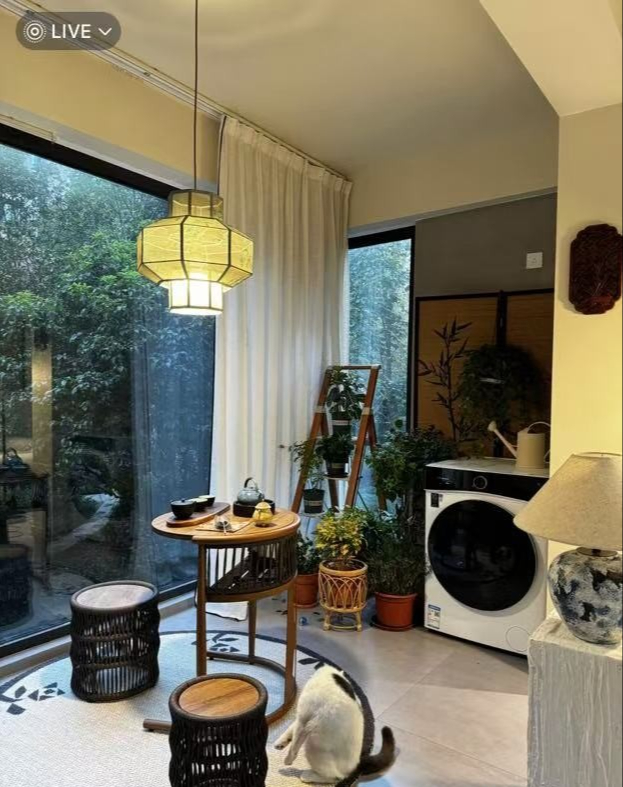 Ở nhà thuê level giám đốc: Tiền nhà 3000 USD/tháng rộng 100m2, chi thêm 200 triệu cải tạo đầy chất nghệ- Ảnh 6. Ở nhà thuê level giám đốc: Tiền nhà 3000 USD/tháng rộng 100m2, chi thêm 200 triệu cải tạo đầy chất nghệ- Ảnh 6.