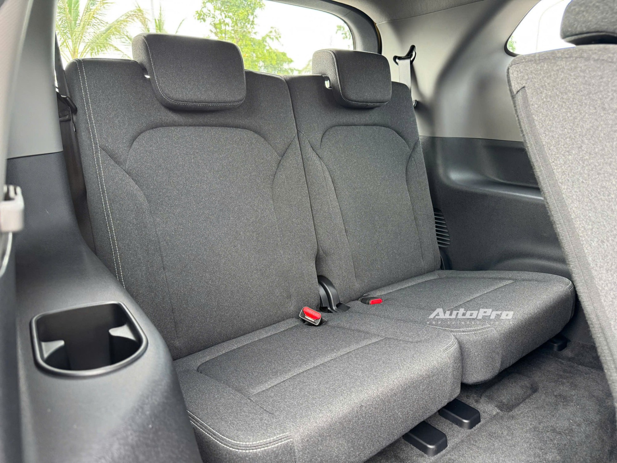 Khi mọi người còn đang tranh cãi giá 749 triệu cho Limo Green ‘siêu base’ thì người mua 10.000 xe nói gì?- Ảnh 16. Khi mọi người còn đang tranh cãi giá 749 triệu cho Limo Green ‘siêu base’ thì người mua 10.000 xe nói gì?- Ảnh 16.