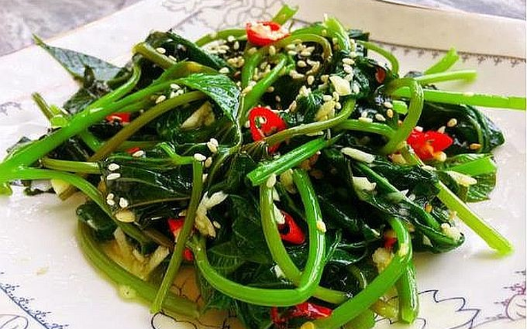 Loại “rau từng cho heo” thành siêu thực phẩm được Mỹ thu mua với giá 1 triệu/kg vì khả năng “ức chế tế bào phổi bệnh lý” mạnh hơn cả thuốc nhập khẩu- Ảnh 1. Loại “rau từng cho heo” thành siêu thực phẩm được Mỹ thu mua với giá 1 triệu/kg vì khả năng “ức chế tế bào phổi bệnh lý” mạnh hơn cả thuốc nhập khẩu- Ảnh 1.
