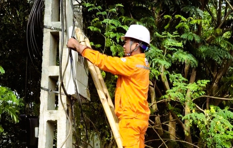 Một gia đình nông thôn ở Thanh Hóa tiền điện tăng gần 10 triệu đồng một tháng- Ảnh 1.