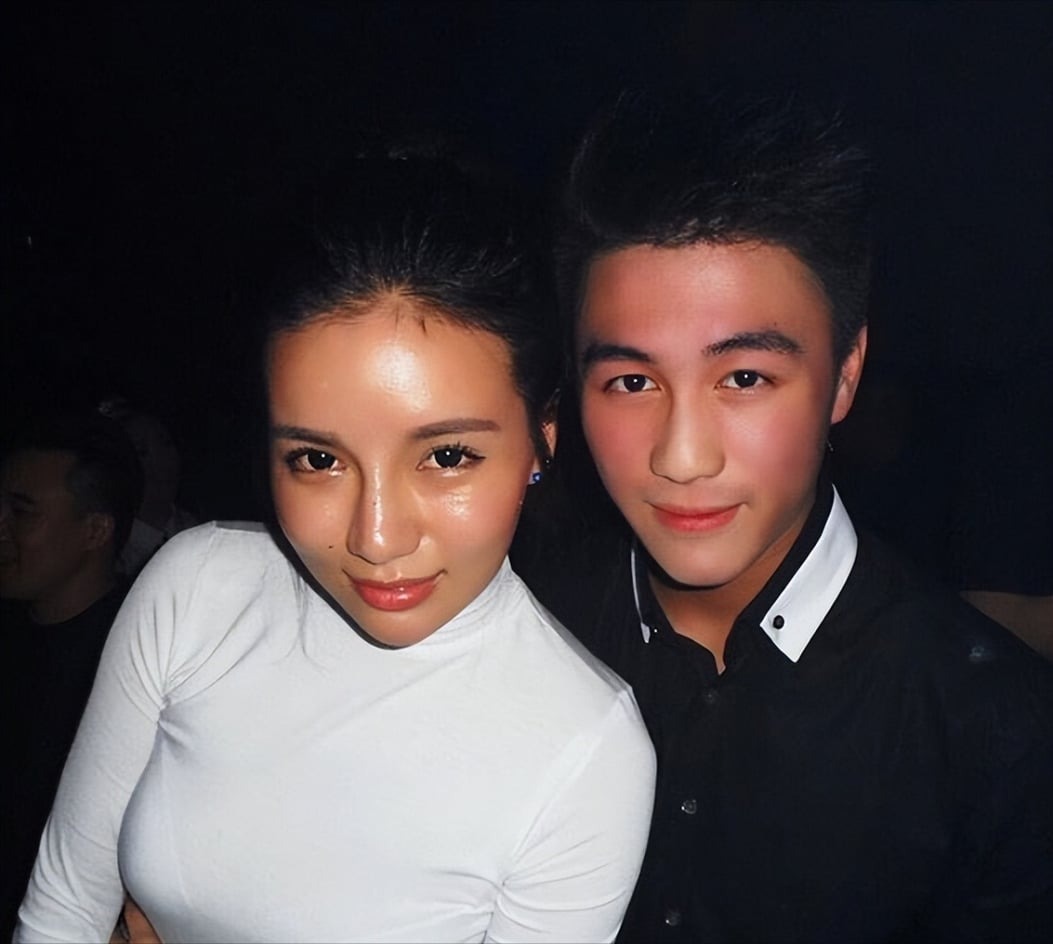 Lộ danh tính hot girl sinh con riêng cho thiếu gia sòng bạc Macau, còn ngang nhiên chọc tức "chính thất" siêu mẫu?- Ảnh 7. Lộ danh tính hot girl sinh con riêng cho thiếu gia sòng bạc Macau, còn ngang nhiên chọc tức "chính thất" siêu mẫu?- Ảnh 7.
