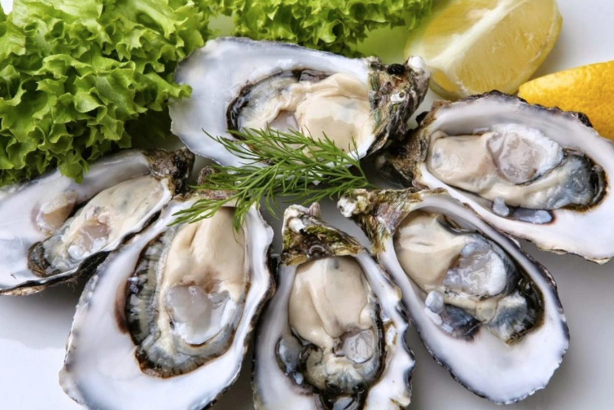 Cảnh báo từ chuyên gia chống độc: Ăn hải sản theo cách này, coi chừng hoại tử, tàn phế hoặc tử vong- Ảnh 1.