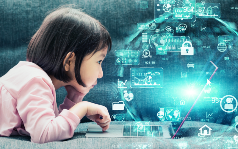 Thế hệ “trùm tài chính” khiến người lớn áp lực: Kiến thức không phải dạng vừa, “dạy ngược lại” bố mẹ đủ thứ!- Ảnh 1.