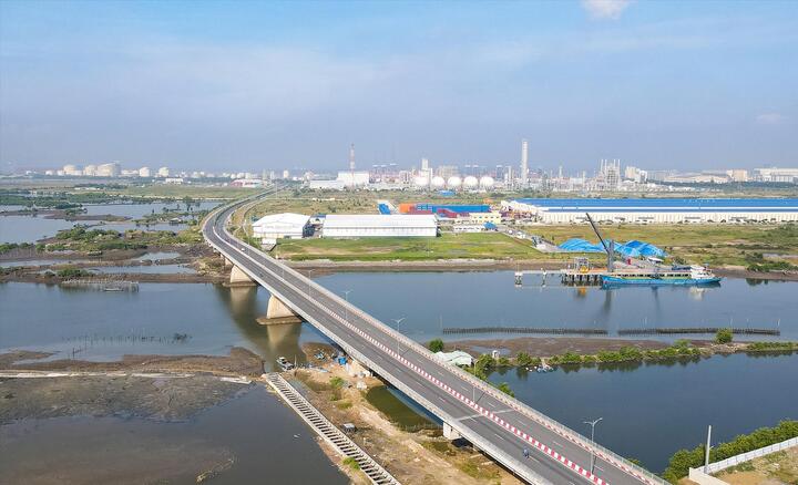 Đề xuất làm tuyến đường sắt nhanh kết nối trung tâm TP.HCM đến Cái Mép, Bàu Bàng, Cần Thơ- Ảnh 1. Đề xuất làm tuyến đường sắt nhanh kết nối trung tâm TP.HCM đến Cái Mép, Bàu Bàng, Cần Thơ- Ảnh 1.