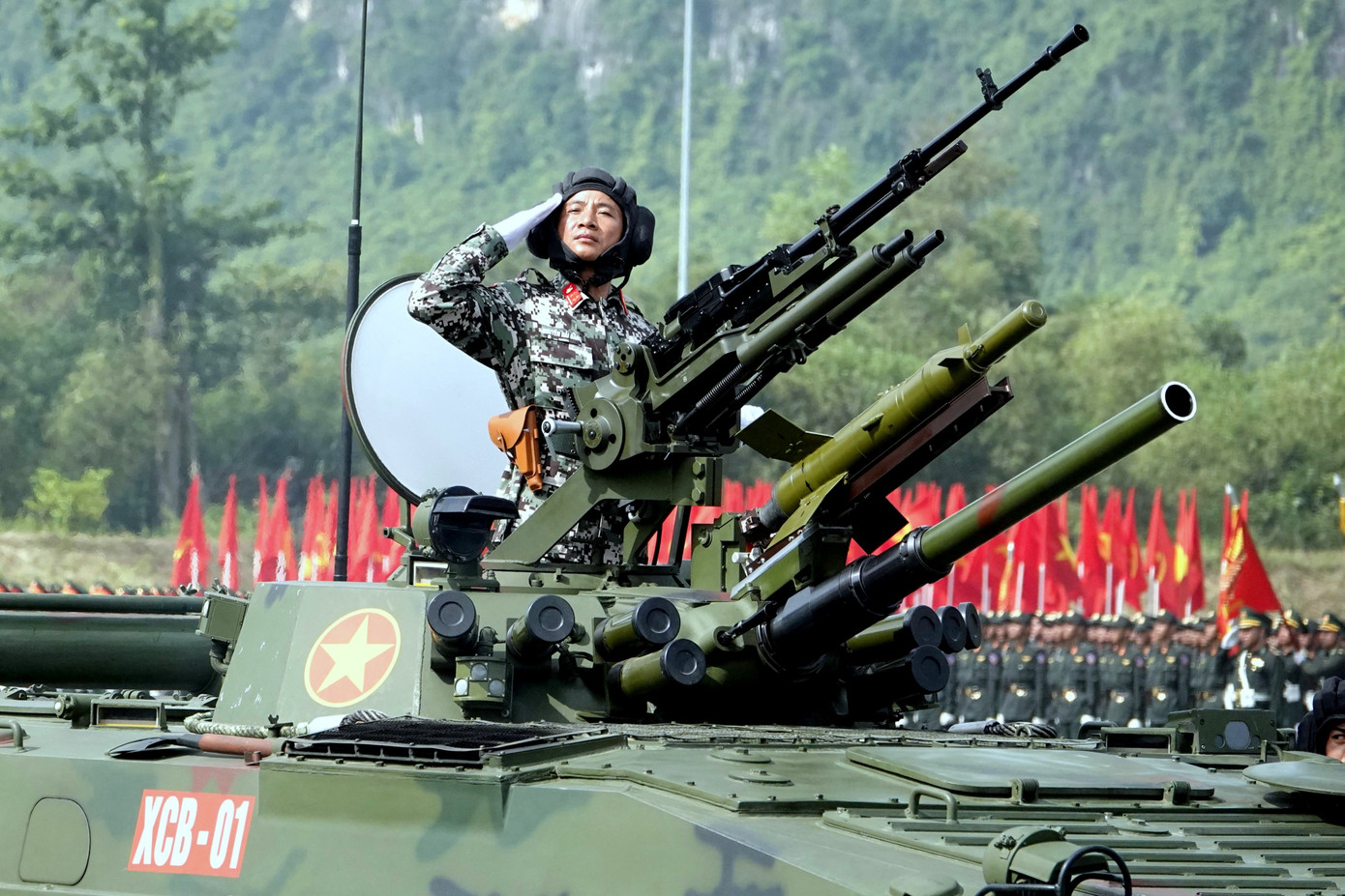 Ngắm dàn vũ khí, khí tài do Việt Nam sản xuất và hiện đại hóa- Ảnh 16.