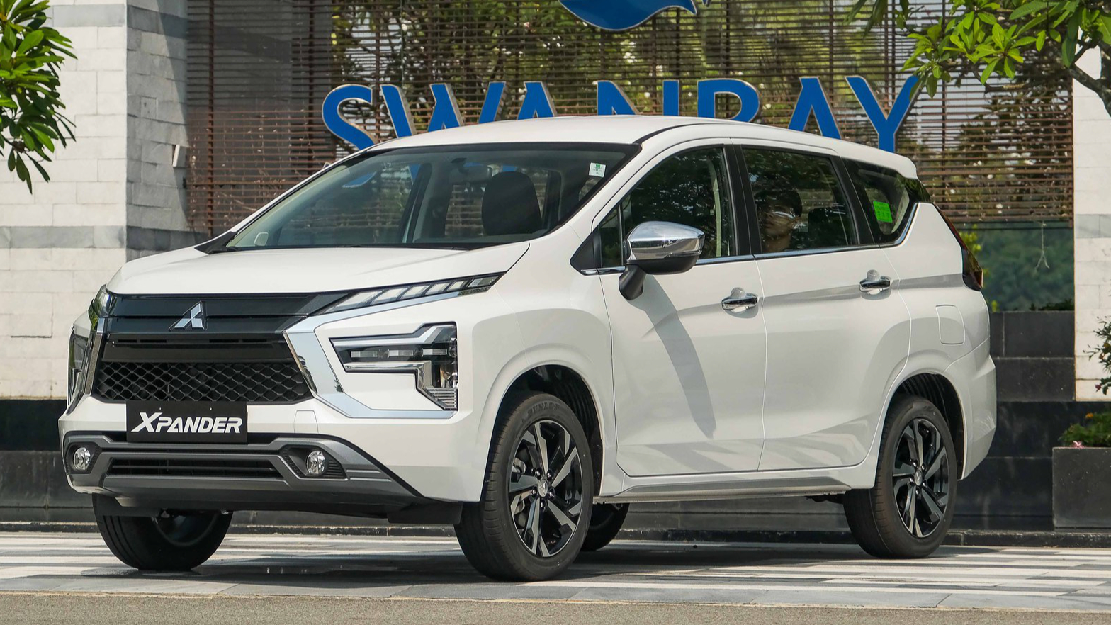 Nuôi xe VinFast Limo Green và Mitsubishi Xpander: Mua xe điện tốn nhiều hơn 12 triệu đồng nhưng chạy dịch vụ có thể tiết kiệm 171 triệu đồng/năm- Ảnh 2.
