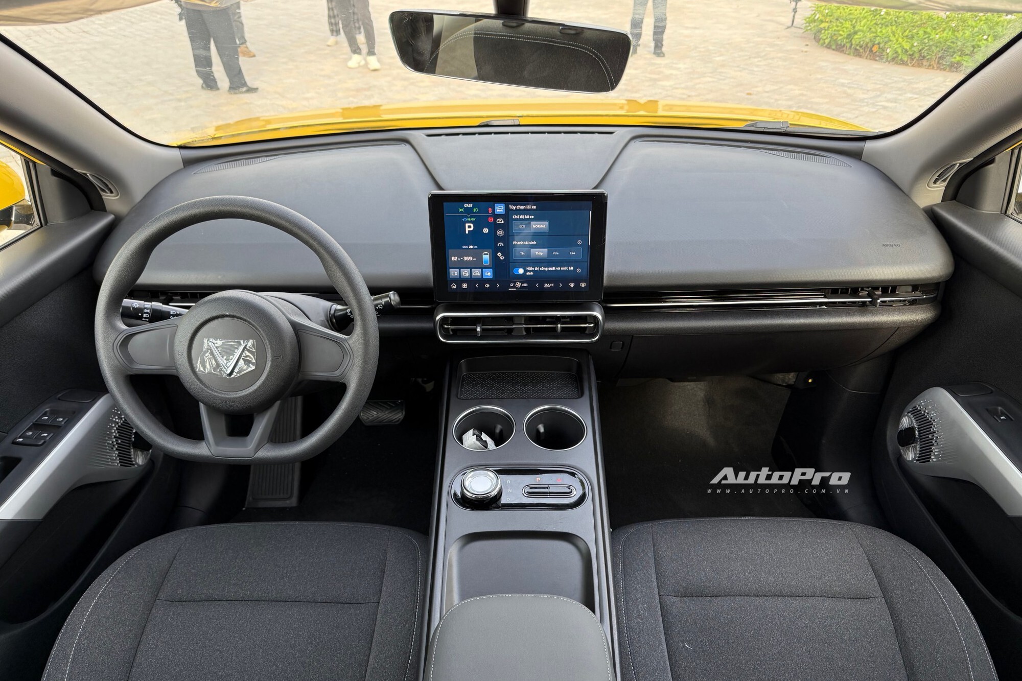 Nuôi xe VinFast Limo Green và Mitsubishi Xpander: Mua xe điện tốn nhiều hơn 12 triệu đồng nhưng chạy dịch vụ có thể tiết kiệm 171 triệu đồng/năm- Ảnh 3.