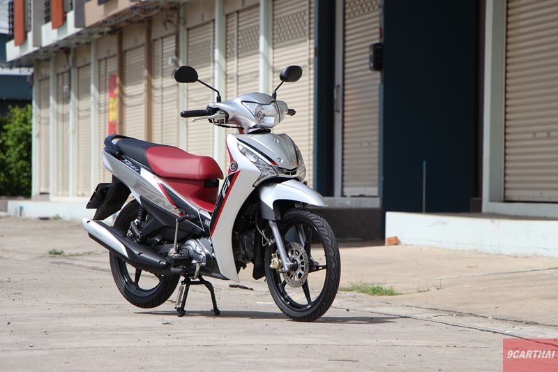 Đối thủ Honda Future ra mắt bản mới: Có phanh 