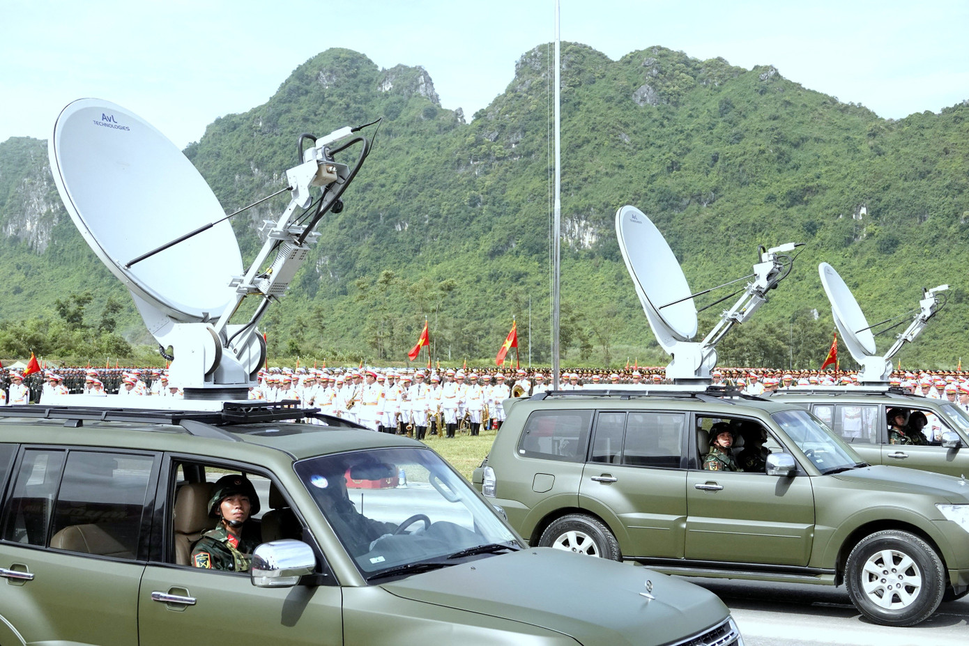 Ngắm dàn vũ khí, khí tài do Việt Nam sản xuất và hiện đại hóa- Ảnh 26.