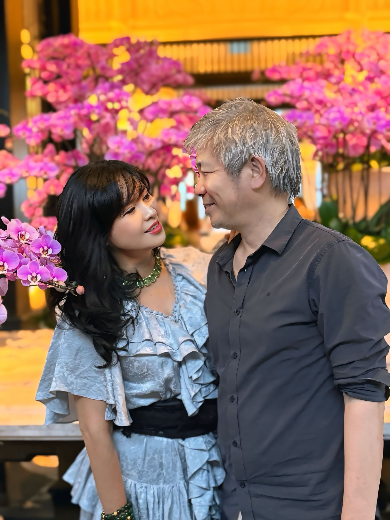 Nữ NSND sắp cưới ở tuổi 56 khoe được bạn trai yêu chiều, chồng cũ bình luận 1 câu gây chú ý- Ảnh 2.