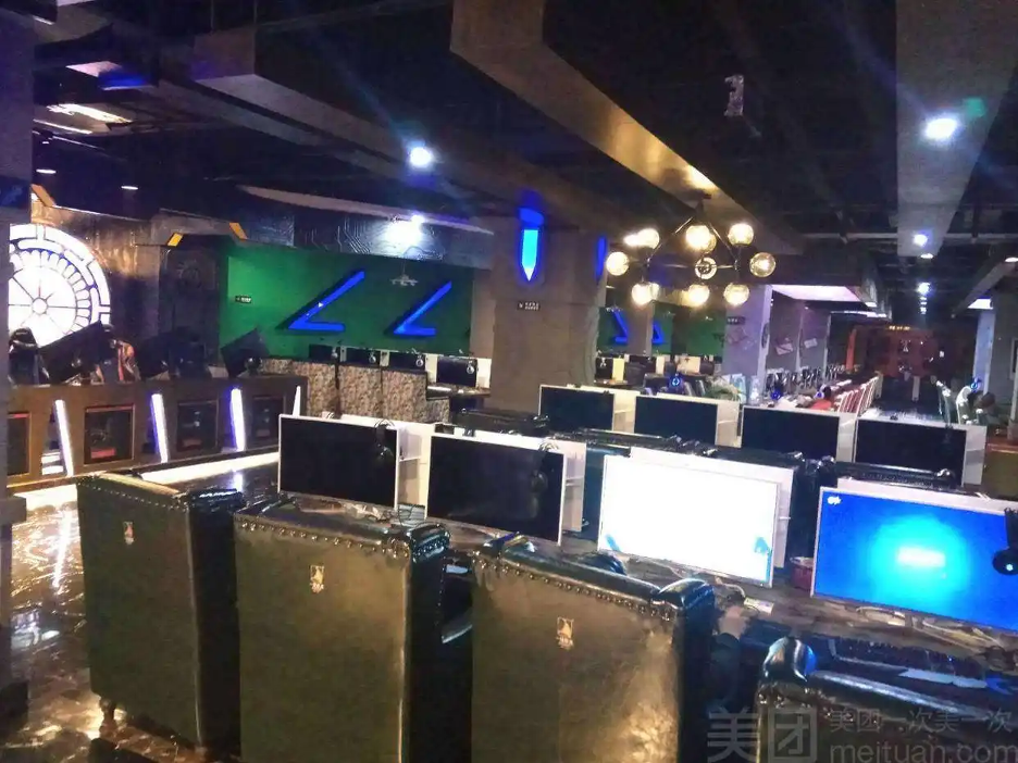 Nam sinh xuất sắc đột ngột mất tích, 10 năm sau được tìm thấy: Nhận 1 tờ giấy chi chít chữ, cha mẹ gục xuống khóc nức nở- Ảnh 2.