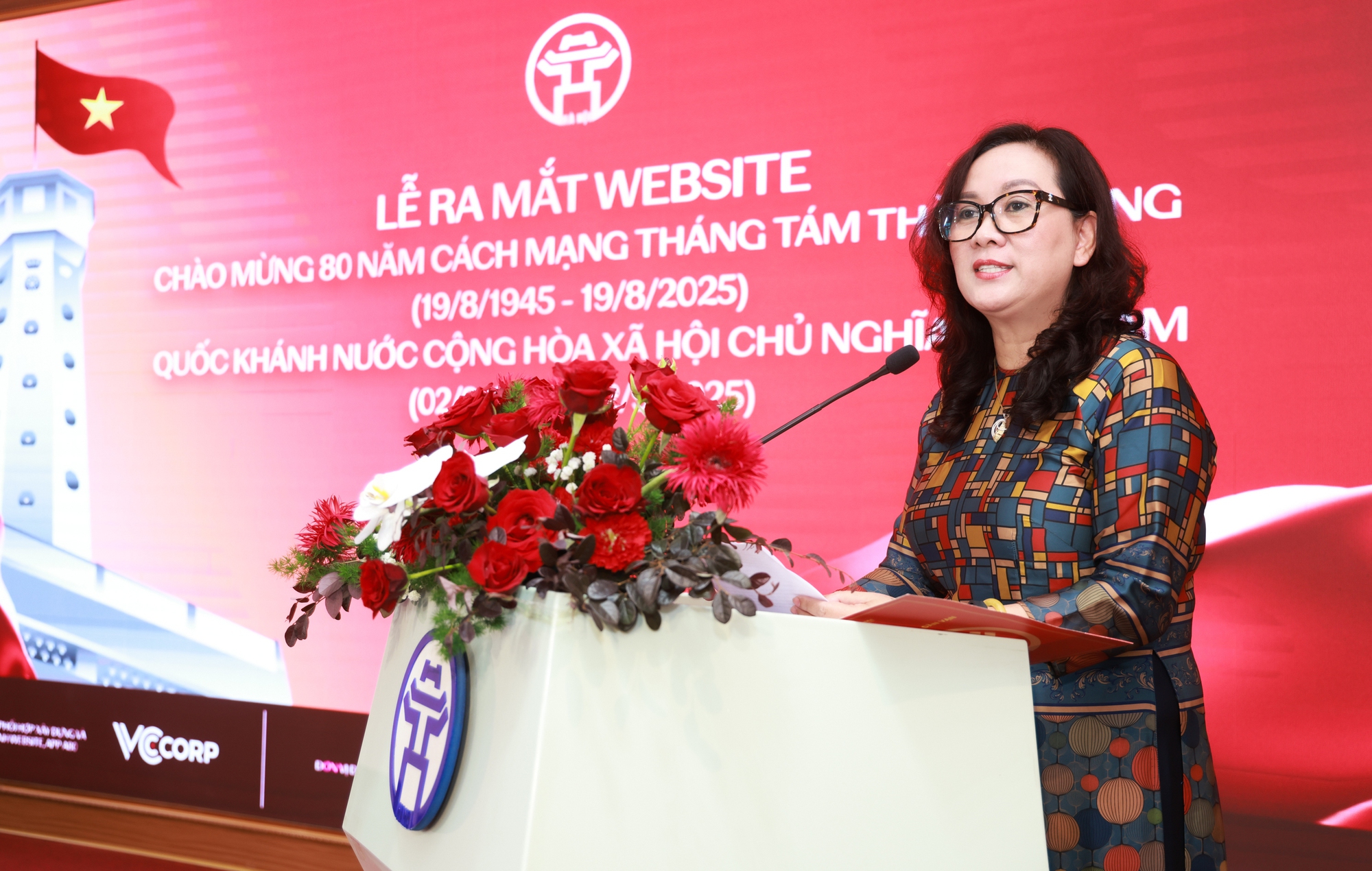 Hà Nội ra mắt nền tảng số 'A80 - Tự hào Việt Nam': Cung cấp toàn bộ lịch trình, thông tin, giao thông,…về lễ kỷ niệm, lan tỏa niềm tự hào dân tộc- Ảnh 3.