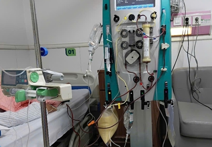 28 tuổi phải lọc mỡ máu cấp cứu, bác sĩ cảnh báo bệnh đang tấn công người trẻ- Ảnh 1.