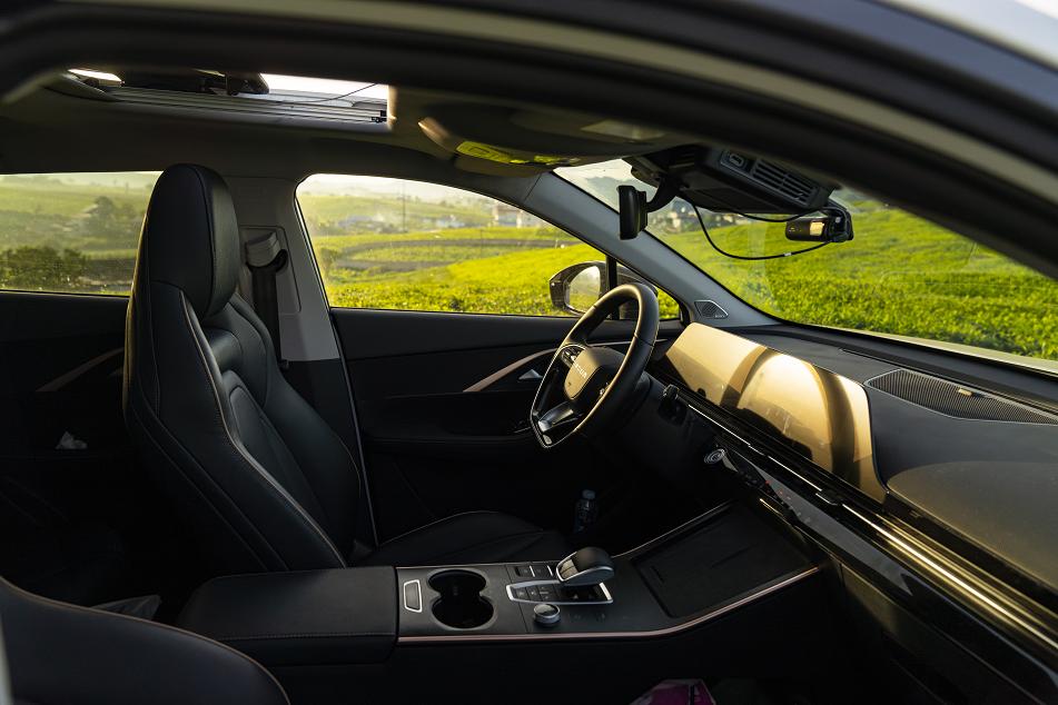 Omoda C5 mở bán với chương trình “Trả trước 0 đồng - Đem xe về nhà”- Ảnh 2. Omoda C5 mở bán với chương trình “Trả trước 0 đồng - Đem xe về nhà”- Ảnh 2.