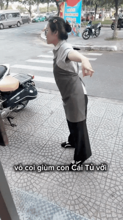 Trend ấm lòng nhất hiện nay: Nhân viên hàng quán đồng loạt 