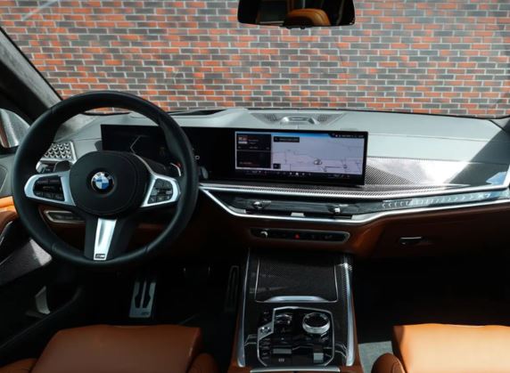 Người đàn ông mua BMW với “giá hời” chỉ 1,2 tỷ đồng, đi được 2 năm thì phát hiện giấy tờ xe là giả, tòa tuyên bố: “Đại lý ô tô phải bồi thường gấp 3”- Ảnh 1.