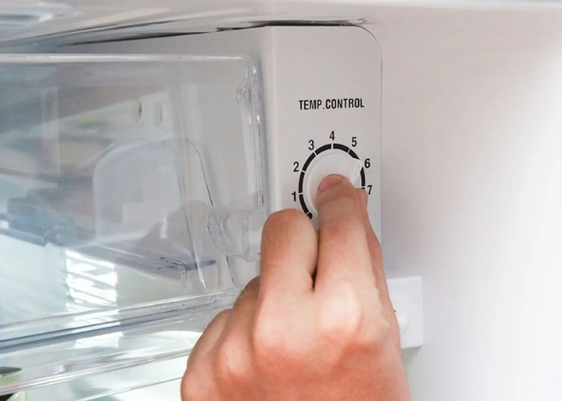 Hoàn toàn có thể tiết kiệm điện tủ lạnh chỉ với 1 nút này: Thì ra tôi đã dùng sai trong nhiều năm- Ảnh 3.