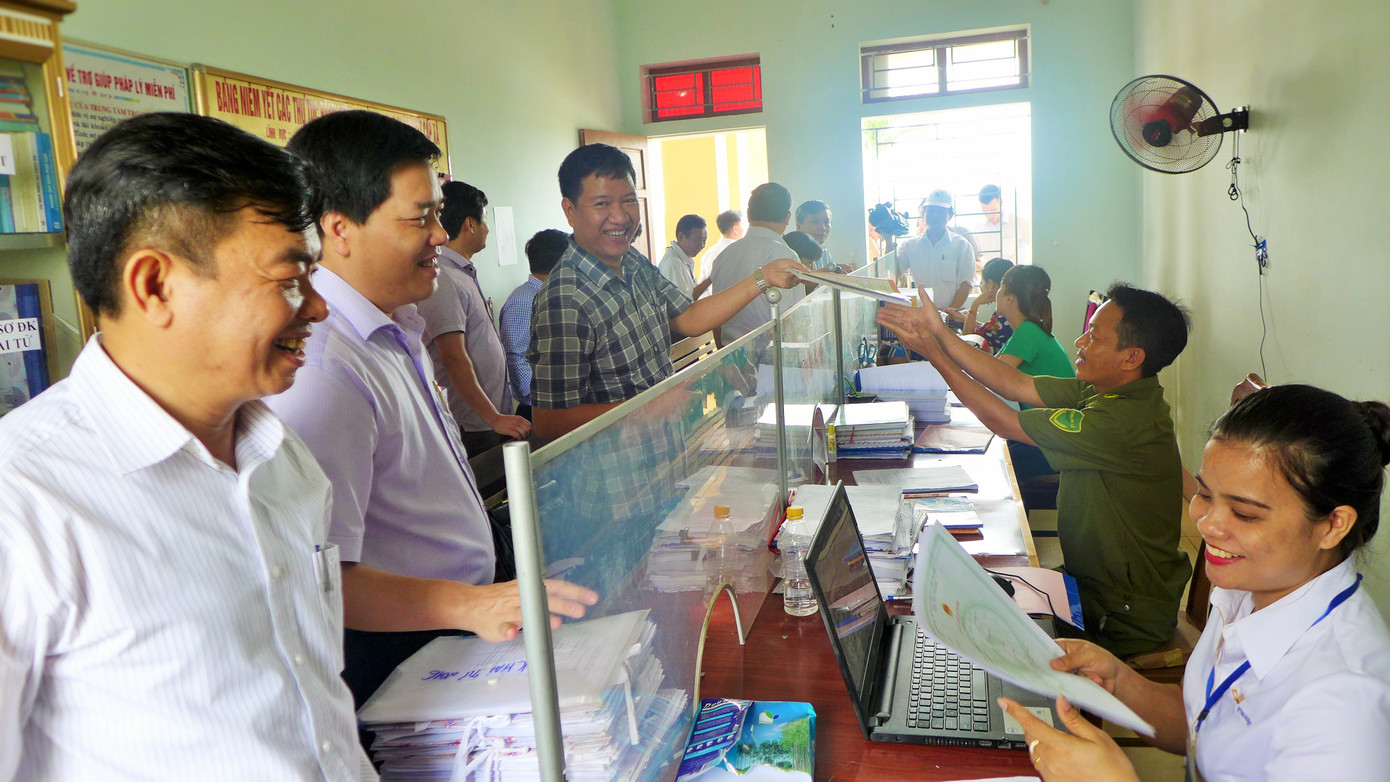 Công chức cấp xã thời mô hình 2 cấp: '5 đúng – 3 không – 2 chủ động'- Ảnh 1.