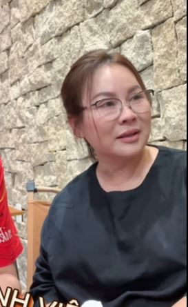 Vợ Quý Bình lên tiếng về chiếc xe, nói thẳng: "Tôi không có lấy tài sản nào của anh Bình hết"- Ảnh 2.