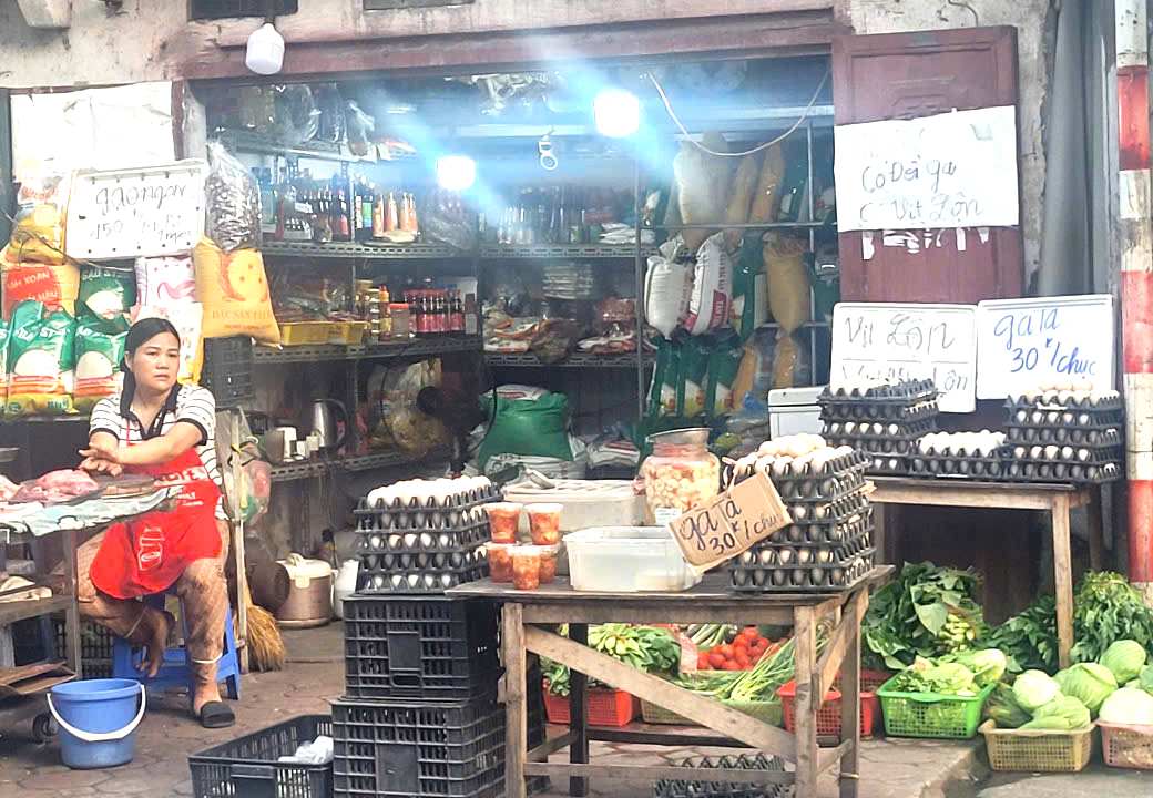 Lý do giá trứng gà bất ngờ tăng mạnh- Ảnh 1. Lý do giá trứng gà bất ngờ tăng mạnh- Ảnh 1.
