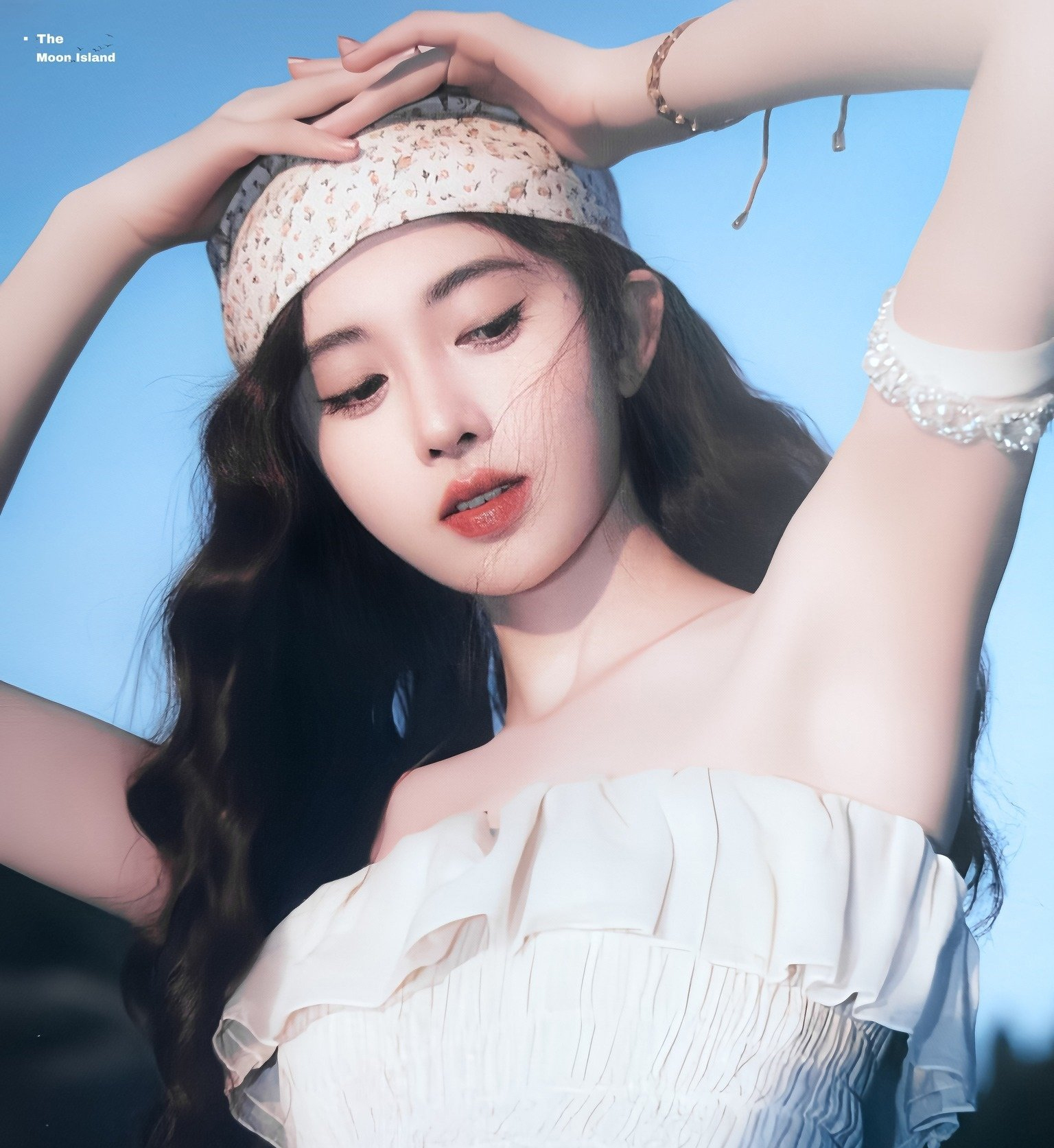 "Mỹ nữ 4000 năm có 1" da trắng mịn như sữa nhờ chăm uống 1 loại nước chống nắng giàu chất chống oxy hóa, chợ Việt bán rẻ bèo- Ảnh 2.