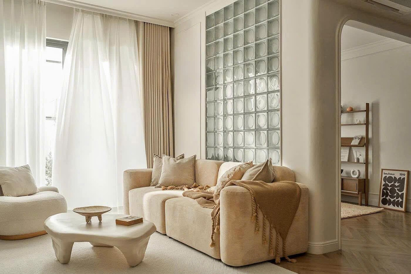 Căn hộ 75m2 được tái cấu trúc tạo không gian liền mạch và hiện đại- Ảnh 6.