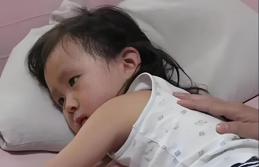 4 loại hành vi ở trẻ cho thấy mối quan hệ giữa cha mẹ không tốt: Đừng nghĩ rằng đó là vấn đề của con!- Ảnh 1. 4 loại hành vi ở trẻ cho thấy mối quan hệ giữa cha mẹ không tốt: Đừng nghĩ rằng đó là vấn đề của con!- Ảnh 1.