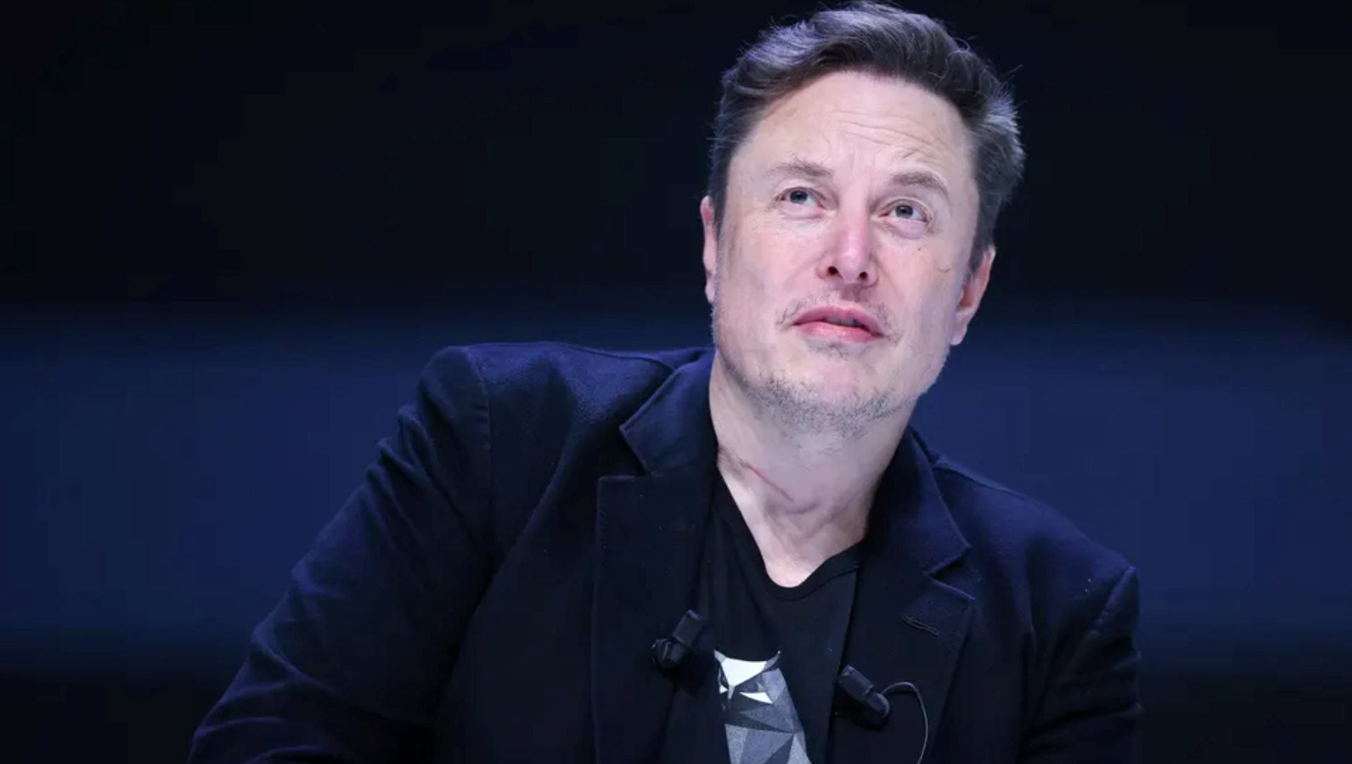 Quá khứ 'dưới mức nghèo khổ' của Elon Musk: Tiêu 1 USD/ngày, cả tháng chỉ ăn mì, ớt xanh, xúc xích- Ảnh 1.