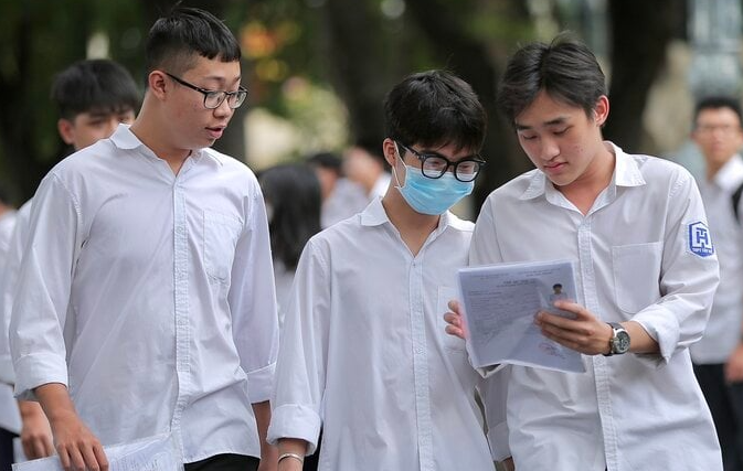 Điểm chuẩn đại học 2025 được công bố sớm nhất khi nào?- Ảnh 1.