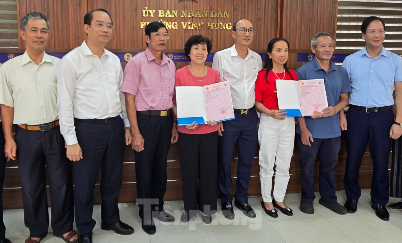 Hành trình 23 năm 'ngược xuôi' làm thủ tục sổ đỏ cho 291m2 đất nông nghiệp- Ảnh 1. Hành trình 23 năm 'ngược xuôi' làm thủ tục sổ đỏ cho 291m2 đất nông nghiệp- Ảnh 1.