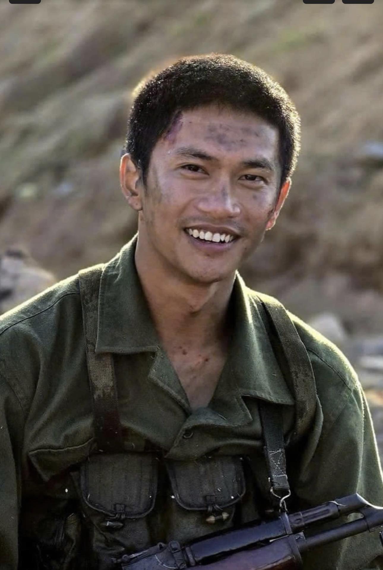 Hé lộ cảnh phim không được ra rạp gây tiếc nuối nhất Mưa Đỏ, biết lý do cắt thẳng tay không ai có thể phản bác- Ảnh 2.