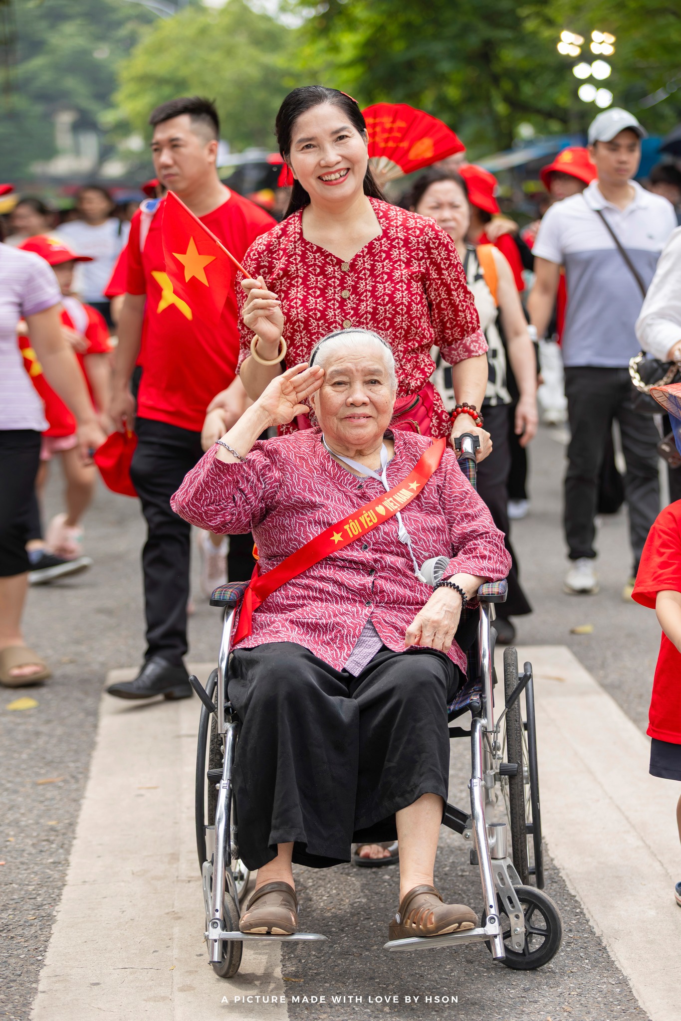 Khi những "em bé" năm xưa trở lại Quảng trường Ba Đình lịch sử- Ảnh 6.