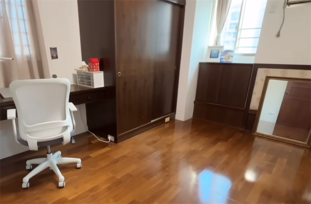 Trố mắt trước căn hộ tinh tươm của người phụ nữ trung niên: Trố mắt trước căn hộ tinh tươm của người phụ nữ trung niên: