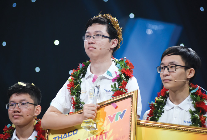 Nếu chỉ nhìn lướt qua bức ảnh hồi bé, không ai nghĩ cậu bé 2k này lại làm nên chuyện lớn!- Ảnh 3.