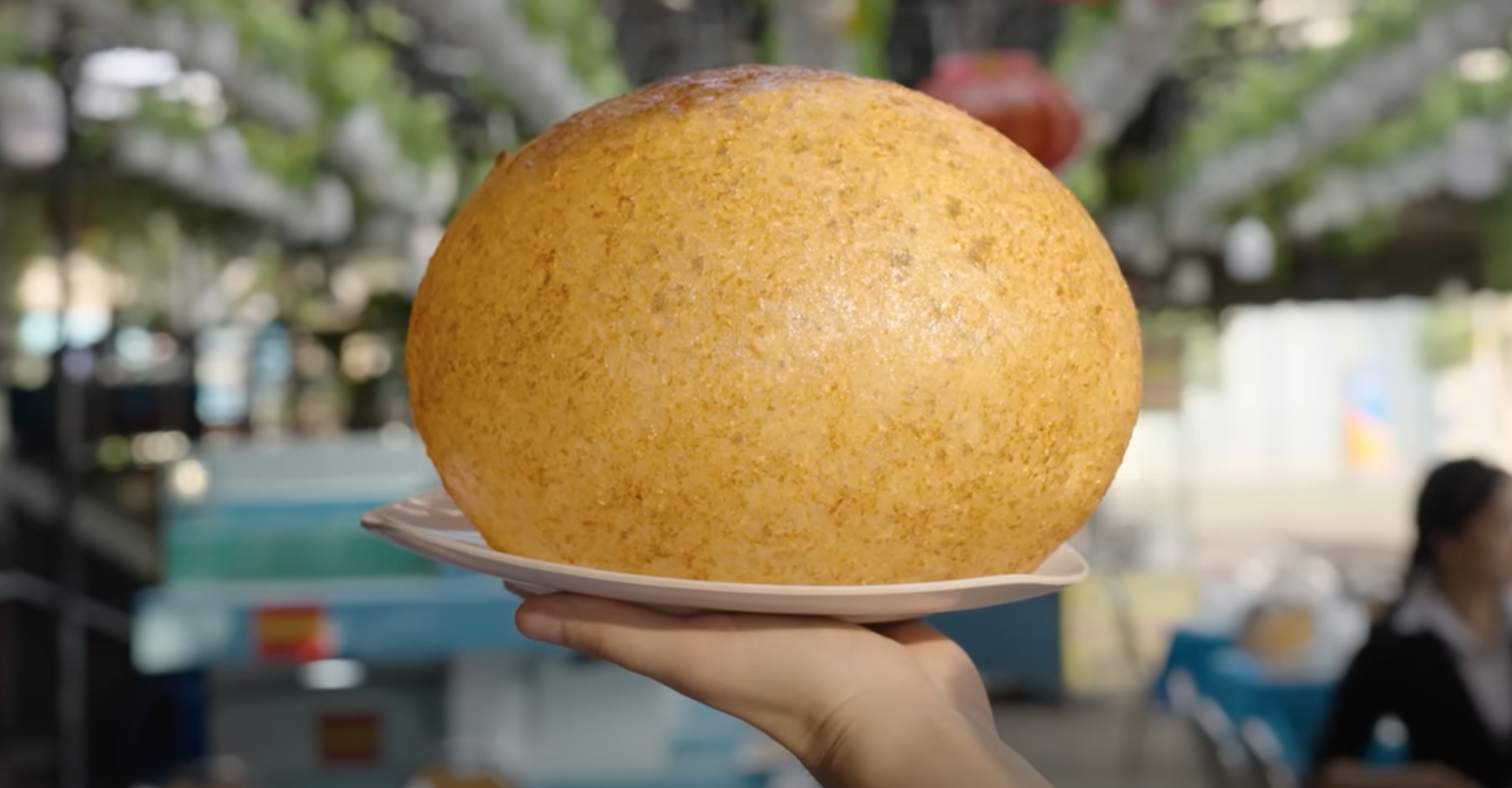 Đầu bếp Master Chef Mỹ khám phá một món ăn Việt Nam, thốt lên: “Đây là món thú vị nhất mà tôi từng thấy”- Ảnh 1. Đầu bếp Master Chef Mỹ khám phá một món ăn Việt Nam, thốt lên: “Đây là món thú vị nhất mà tôi từng thấy”- Ảnh 1.