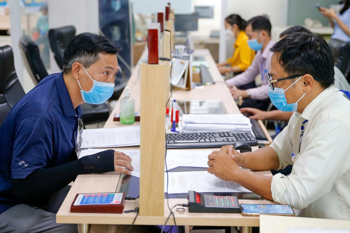 Hết chế độ nghỉ việc theo Nghị định 178, lùi chi trả lương hưu- Ảnh 1.